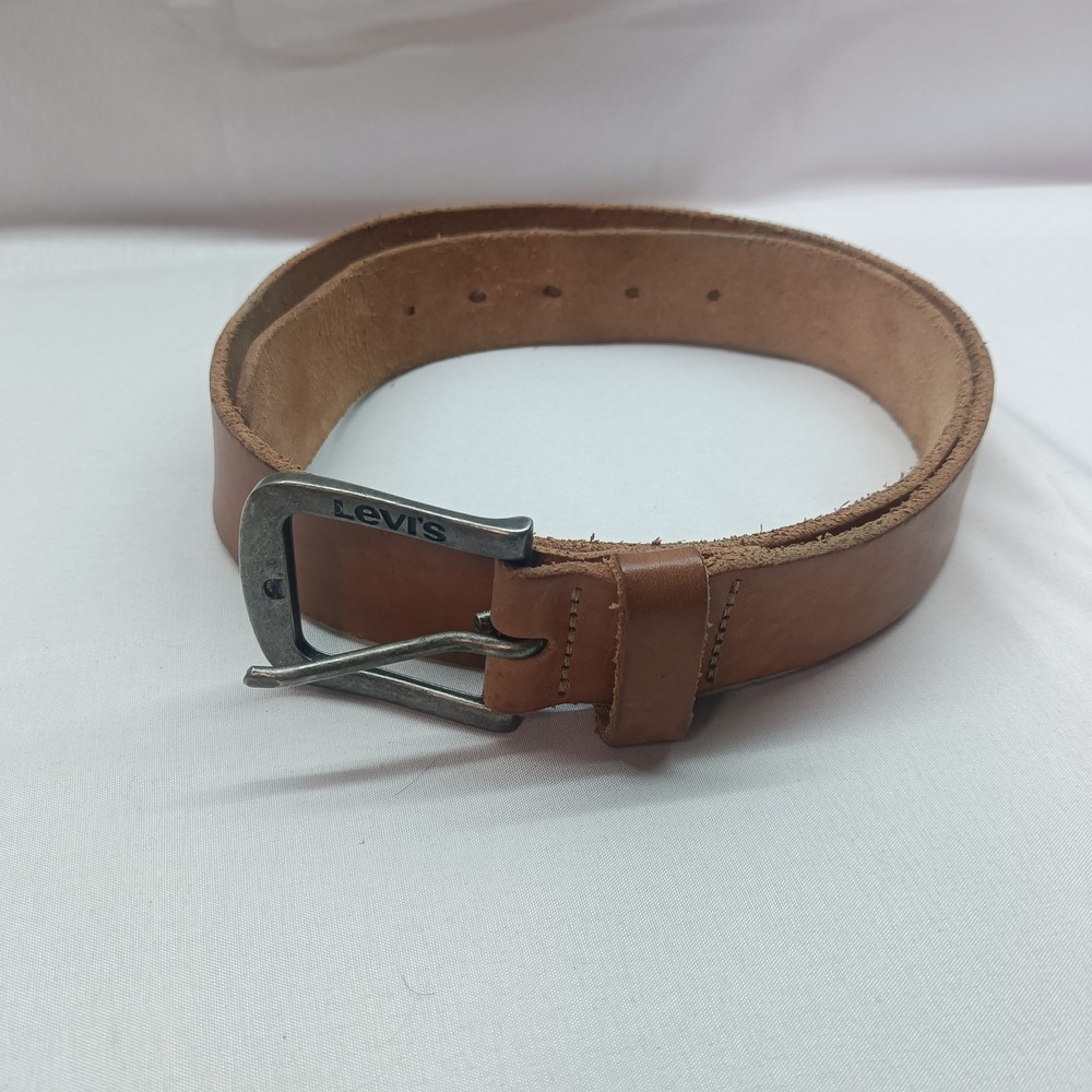 Vtg Levis Mens Tan Brown Full Grain Leather Belt Size 36/90 D7324-0002 Mexico
